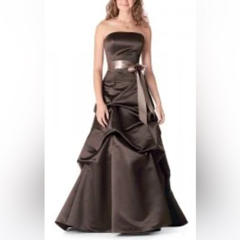 Davids Bridal Womens Beautiful Mocha Formal/Prom Dress Size 10 K-8